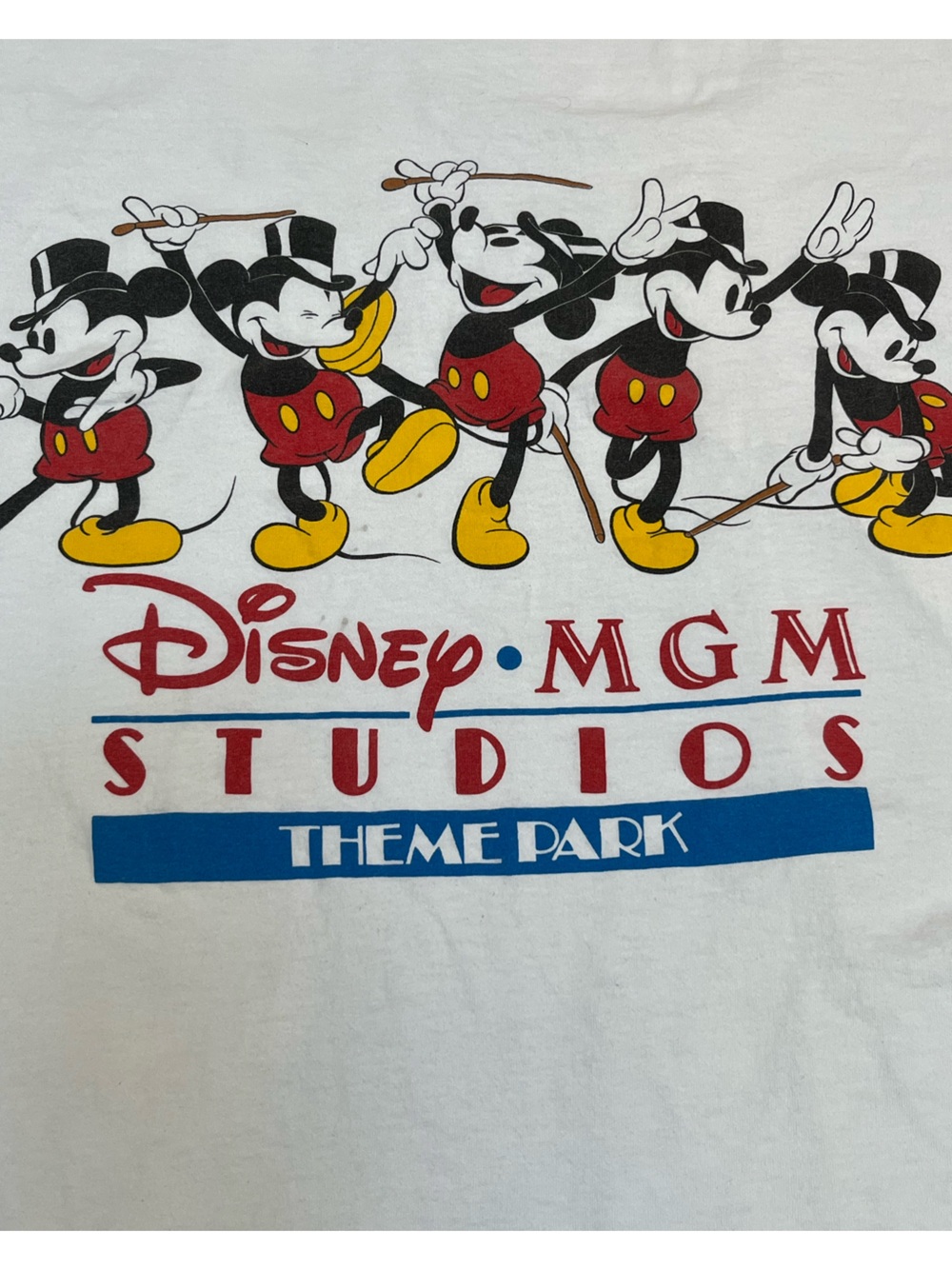 Vintage Disney MGM Studios Theme Park‎ exclusive Mickey Mouse graphic T-Shirt - Picture 2 of 10